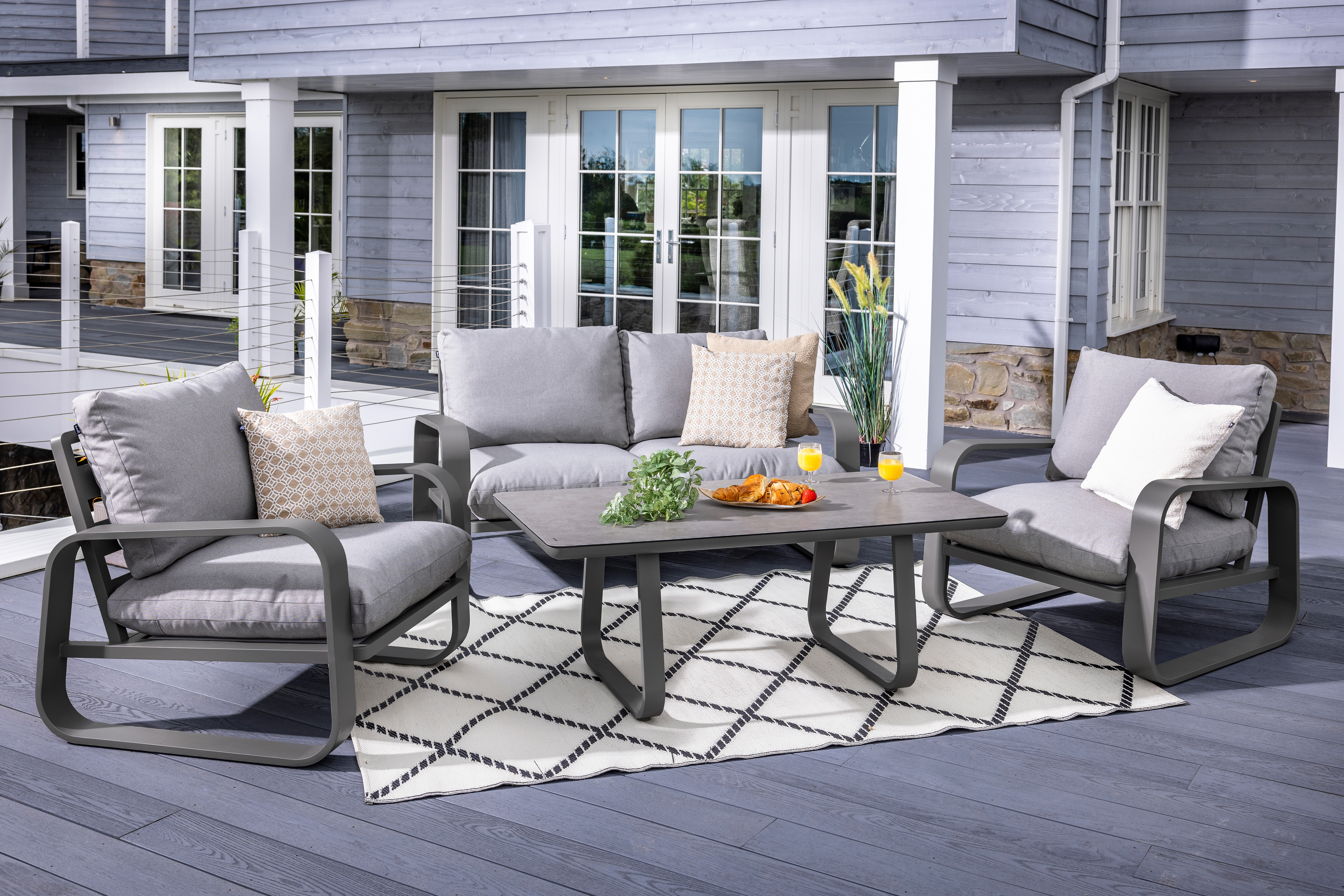 Orka 2 Seat Lounge Set